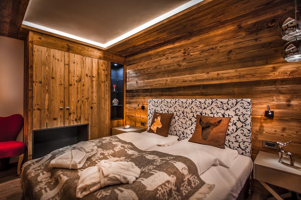 Chalet Stefan - Apartments La Villa  Exteriör bild
