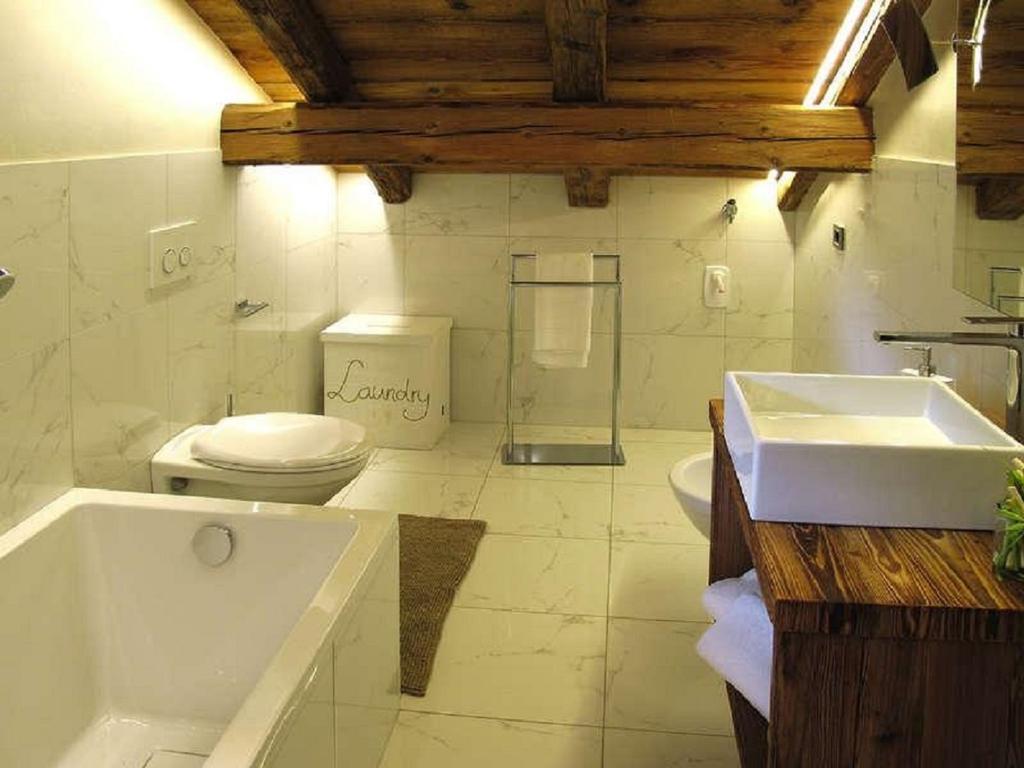 Chalet Stefan - Apartments La Villa  Exteriör bild